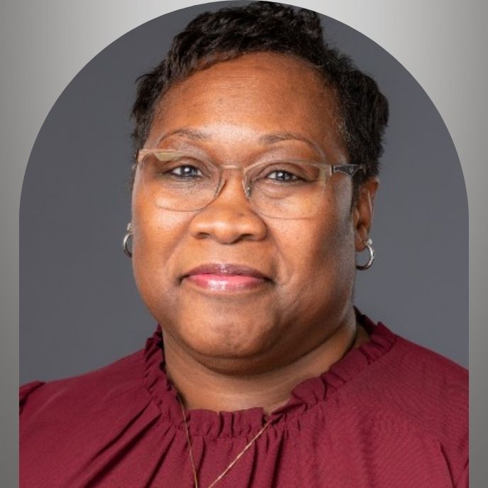 Shontia Russell - Historian Shontia Russell - Historian